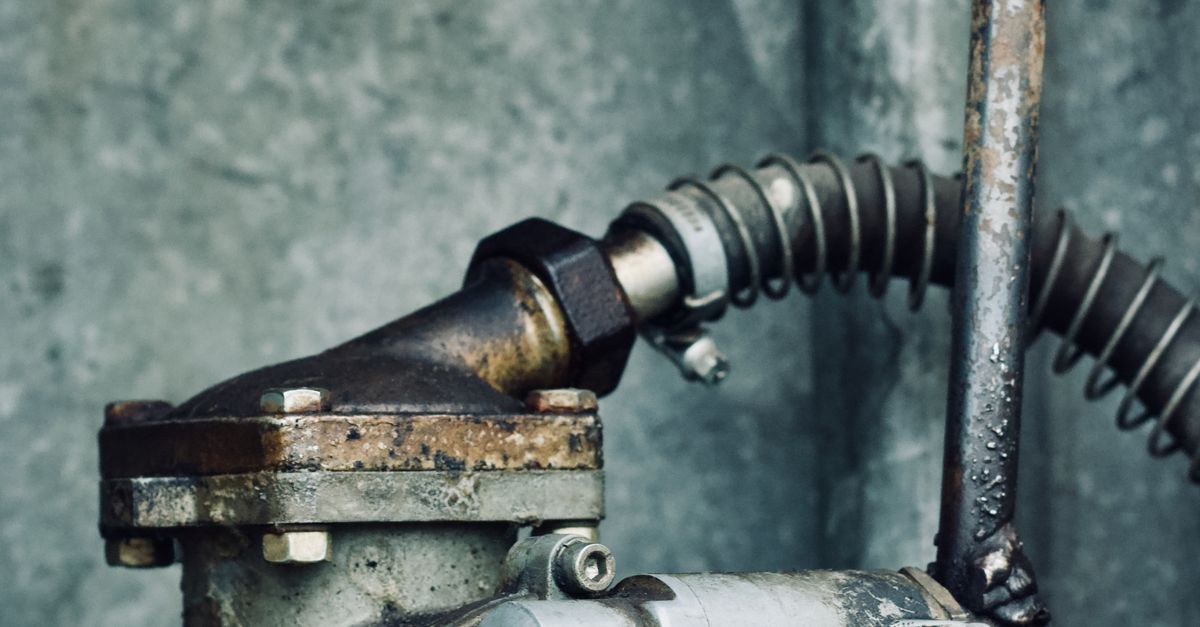 Comparing DIY Versus Professional Help for Gas Line Issues